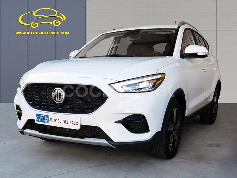 Usado MG ZS Luxury 111 CV (81 kW) 2022 Blanco SUV