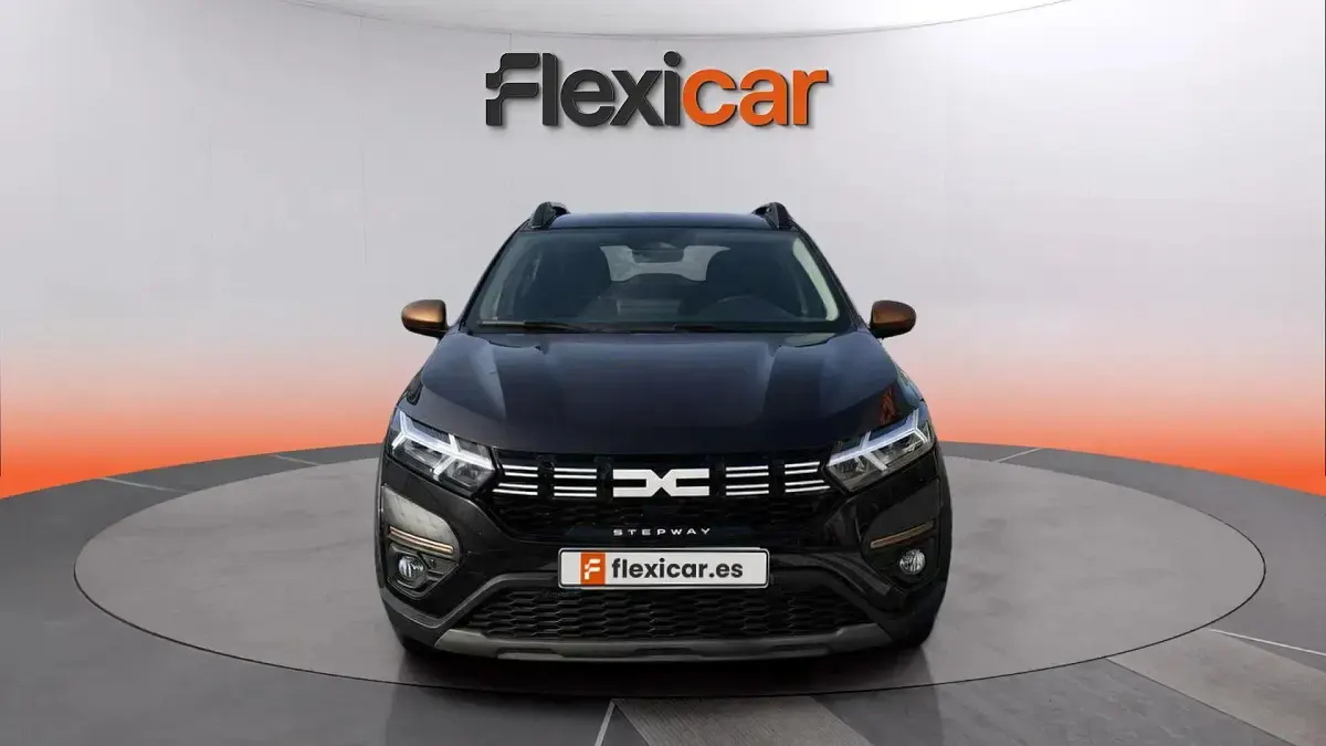 Usado Dacia Sandero Expression 101 CV (74 kW) 2025 Negro Berlina