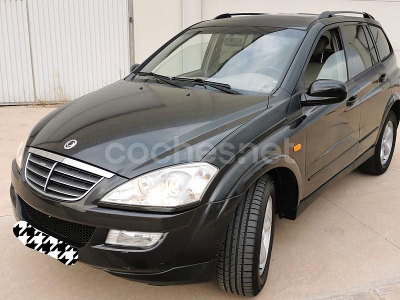 Usado Ssangyong (KGM) Kyron 141 CV (103 kW) 2010 Negro SUV