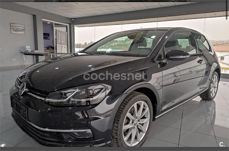 Usado VW Golf VII Advance 150 CV (110 kW) 2017 Azul Berlina