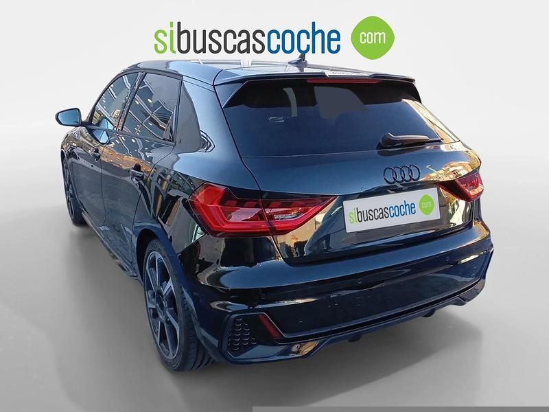Usado Audi A1 Sportback 110 CV (80 kW) 2022 Negro Utilitario
