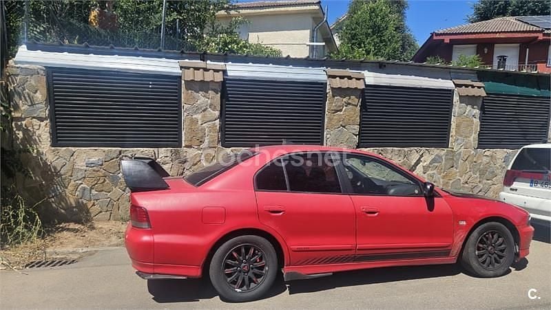 Usado Mitsubishi Galant 109 CV (80 kW) 1997 Rojo Berlina