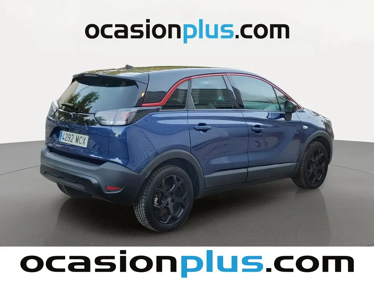 Usado Opel Crossland GS Line 110 CV (80 kW) 2022 Azul SUV