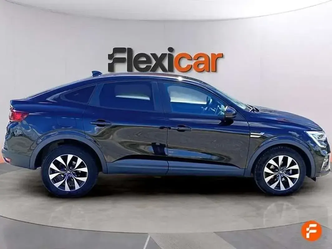 Usado Renault Arkana Evolution 140 CV (102 kW) 2023 Negro SUV