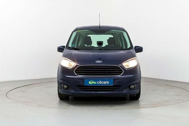 Usado Ford Tourneo Courier Trend 102 CV (75 kW) 2015 Azul Monovolumen