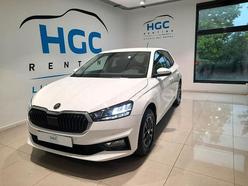 Blanco Usado 2025 Skoda Fabia Selection Berlina | 17.790 € (Precio justo) - Imagen 1/4
