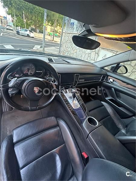 Käytetty Porsche Panamera 400 HP (294 kW) 2012 Musta Sedan