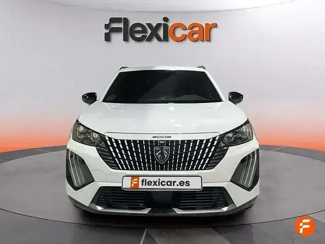 Usado Peugeot 2008 Allure 130 CV (95 kW) 2024 Blanco SUV