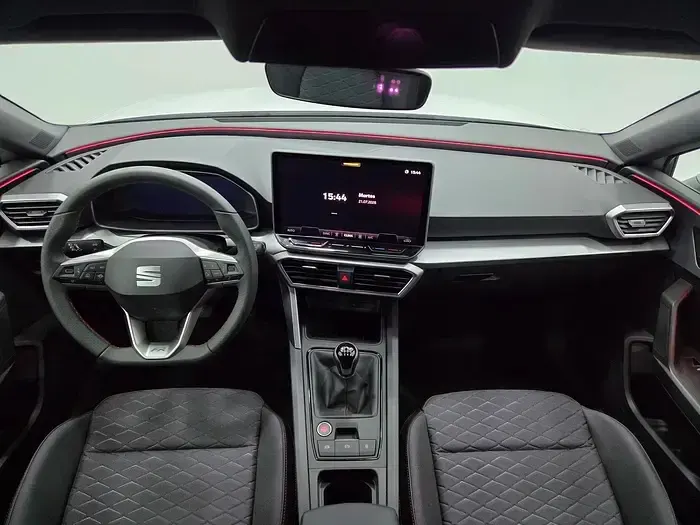 Nuevo Seat Leon FR 150 CV (110 kW) 2026 Blanco Berlina