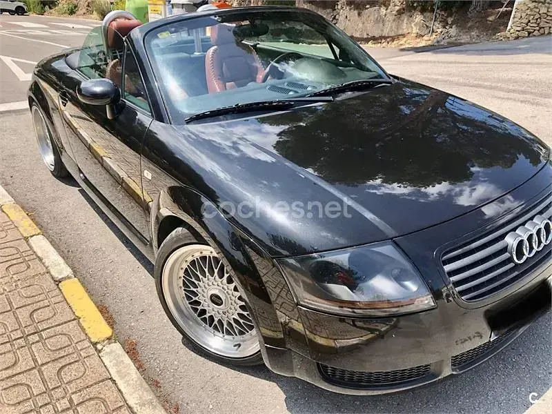 Usado Audi TT Roadster 180 CV (132 kW) 2001 Negro Descapotable