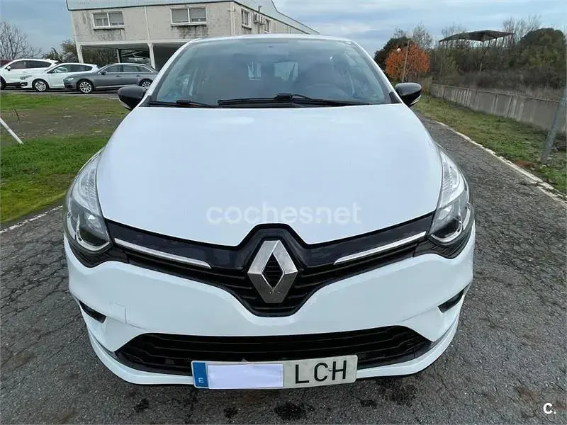 Usado Renault Clio IV LIMITED 90 CV (66 kW) 2019 Blanco Berlina