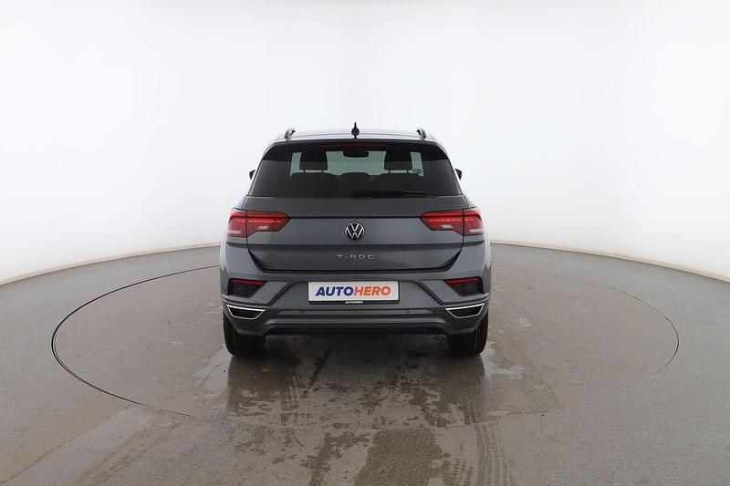 Usado VW T-Roc Advance 150 CV (110 kW) 2022 Gris SUV