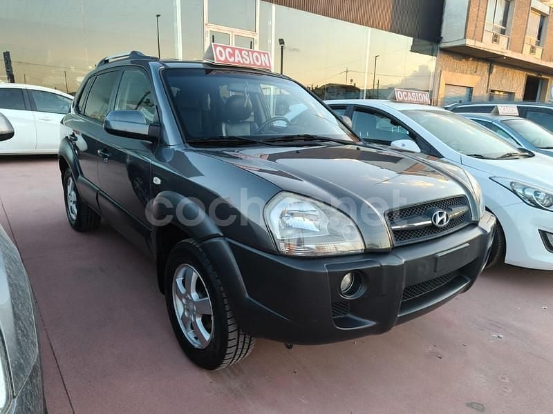 Beige Usado 2008 Hyundai Tucson Classic SUV | 7500 € (Precio justo) - Imagen 1/3