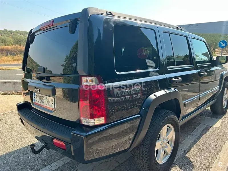 Usado Jeep Commander Sport 218 CV (160 kW) 2008 Negro SUV