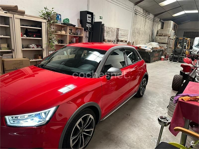 Usado Audi A1 Sportback 95 CV (69 kW) 2017 Rojo Utilitario