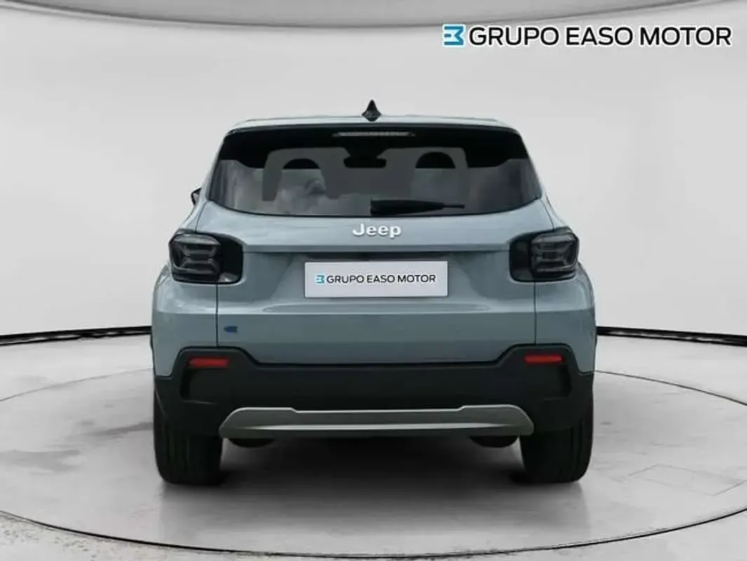 Nuevo Jeep Avenger EV Summit 114 kW (156 CV) 2026 Gris SUV