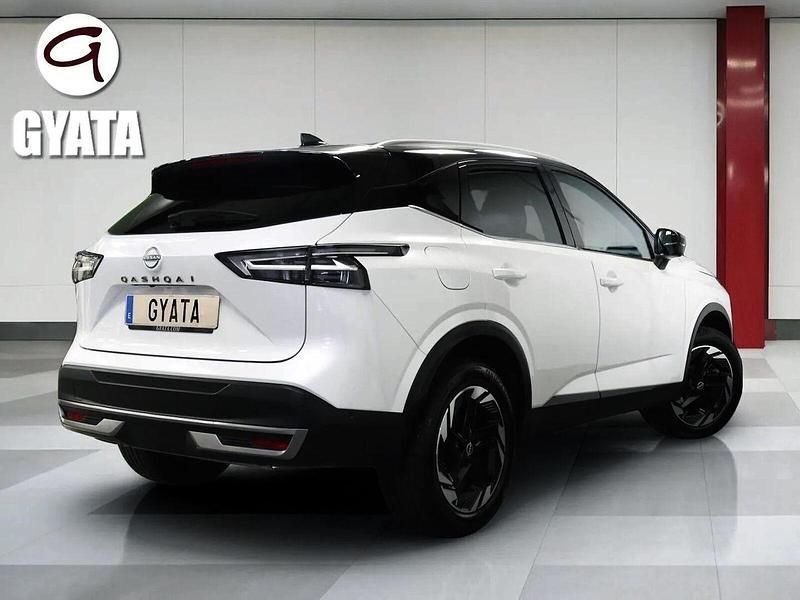 Usado Nissan Qashqai N-Connecta 158 CV (116 kW) 2025 Blanco SUV