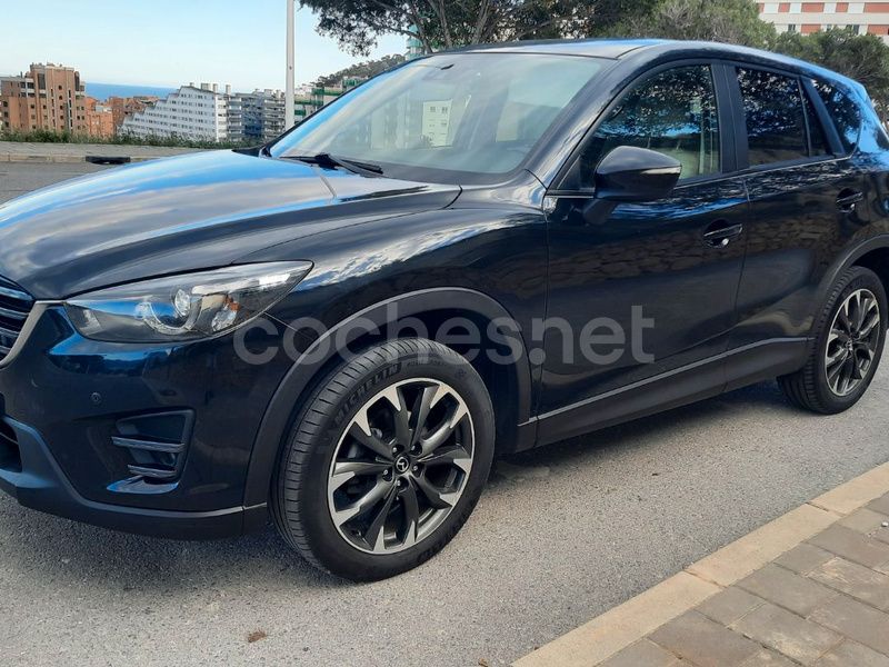 Negro Usado 2015 Mazda CX-5 Luxury SUV | 15.100 € (Un poco caro) - Imagen 1/4