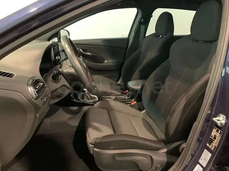 Usado Hyundai i30 N Line 100 CV (73 kW) 2025 Azul Familiar