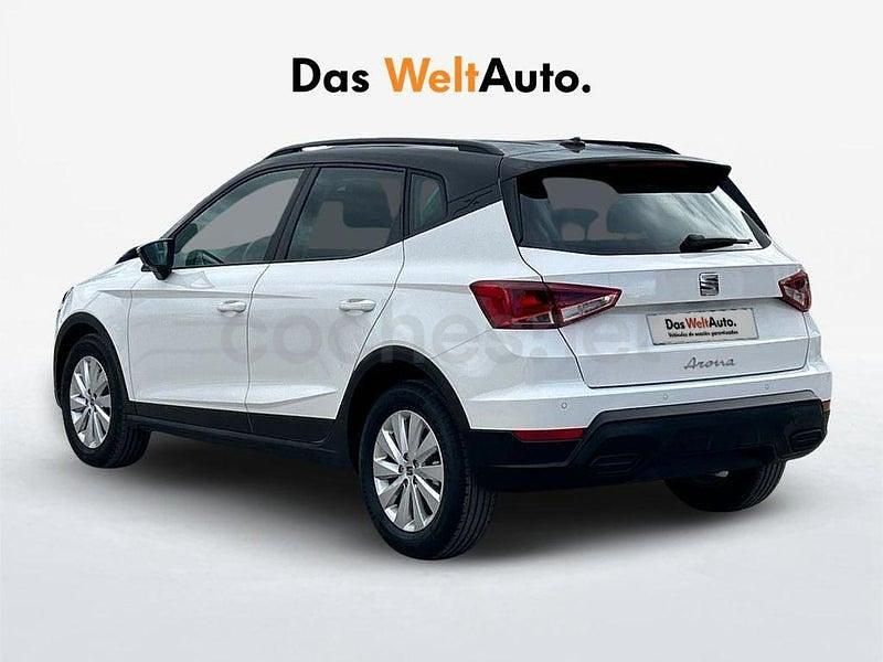 Usado Seat Arona Style 115 CV (84 kW) 2025 Blanco SUV
