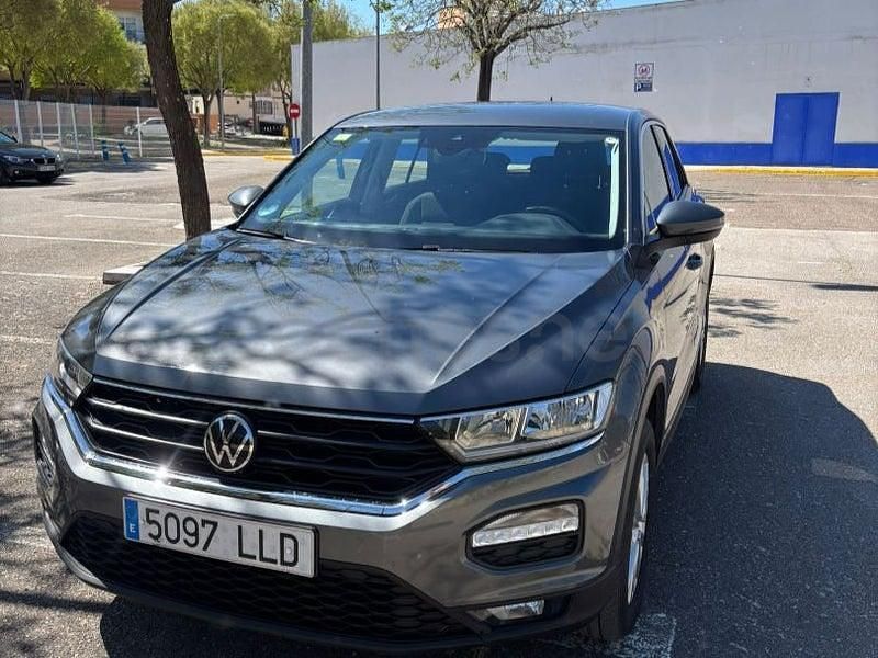 Usado VW T-Roc Advance 115 CV (84 kW) 2020 Gris / plata SUV