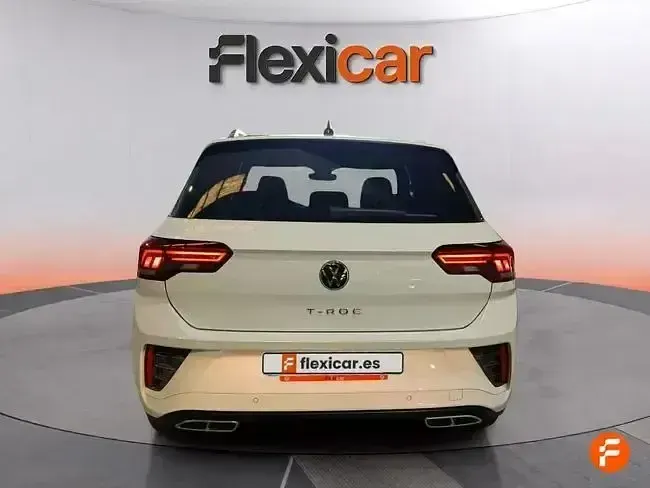 Usado VW T-Roc R-line 150 CV (110 kW) 2023 Blanco SUV
