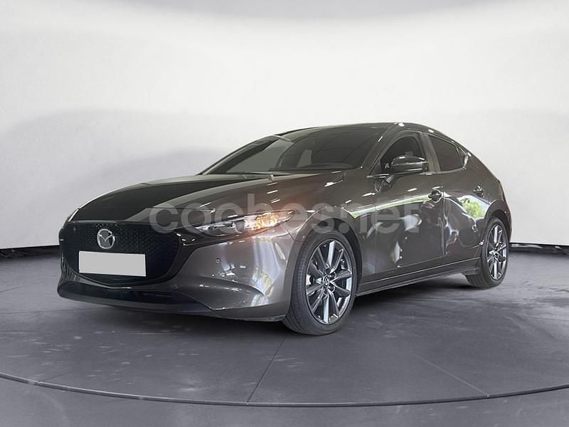 Gris / plata Usado 2021 Mazda 3 Berlina | 22.900 € (Precio justo) - Imagen 1/4