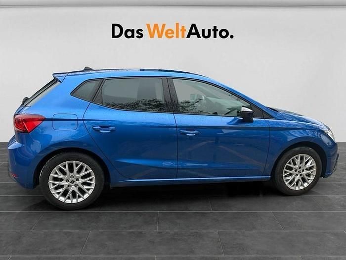 Usado Seat Ibiza FR 115 CV (84 kW) 2025 Azul Utilitario