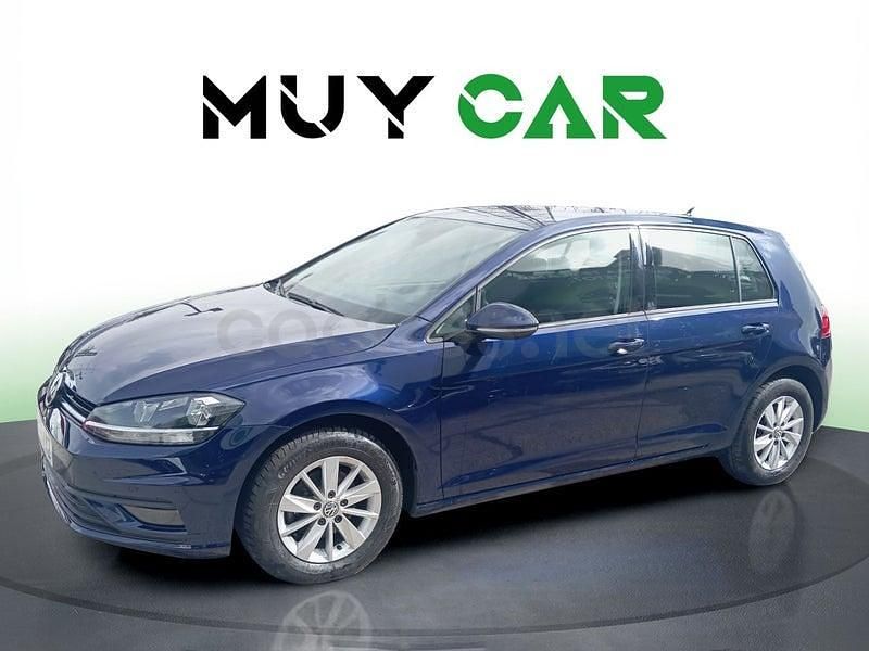 Usado VW Golf VII 116 CV (85 kW) 2019 Azul Berlina