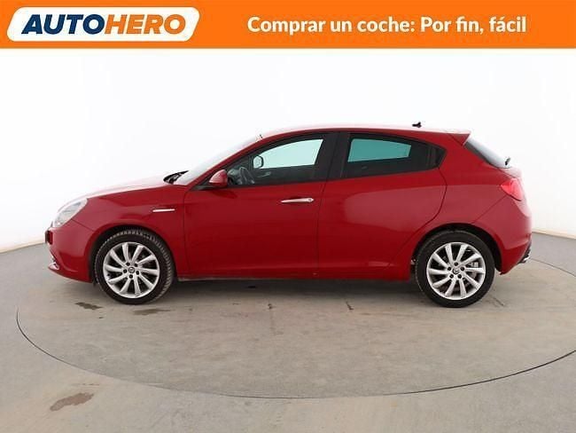 Usado Alfa Romeo Giulietta Super 120 CV (88 kW) 2017 Rojo Utilitario
