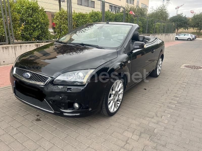 Usado Ford Focus Cabriolet Titanium 136 CV (100 kW) 2011 Negro Descapotable