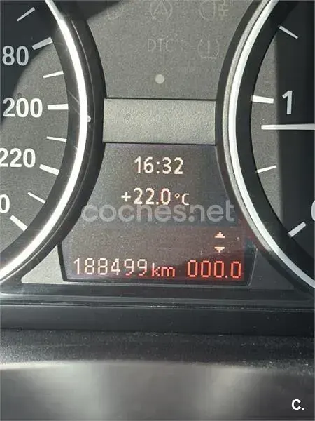 Usado BMW 118 143 CV (105 kW) 2008 Blanco Utilitario