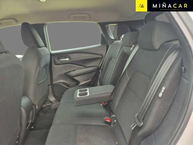 Usado Nissan Qashqai Acenta 158 CV (116 kW) 2024 Gris SUV
