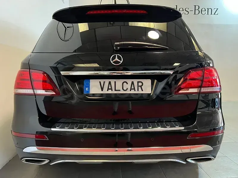 Usado Mercedes GLE250 204 CV (150 kW) 2016 Negro SUV