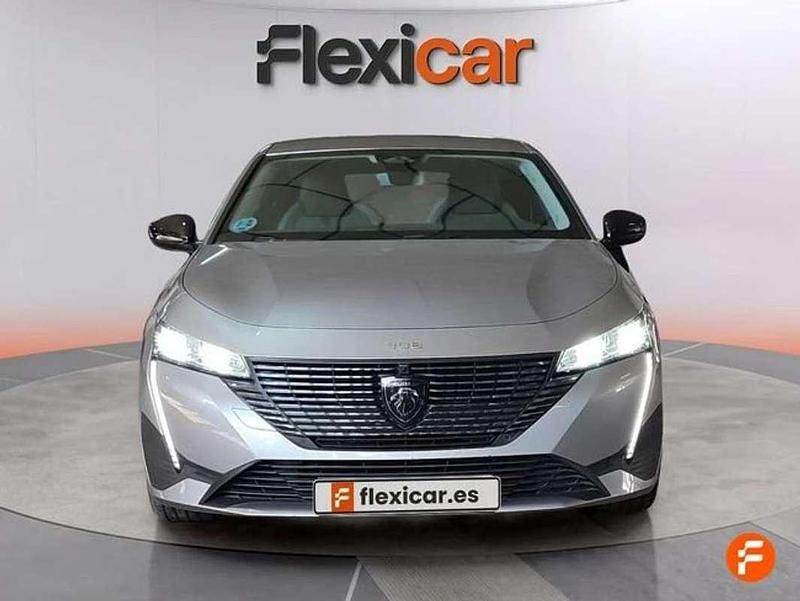 Usado Peugeot 308 Allure 131 CV (96 kW) 2023 Gris Utilitario
