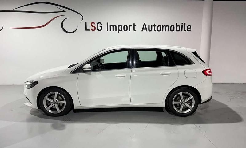 Usado Mercedes B200 150 CV (110 kW) 2020 Blanco Utilitario