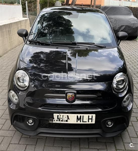 Negro Usado 2023 Abarth 695 Utilitario | 25.650 € (Precio justo) - Imagen 1/4