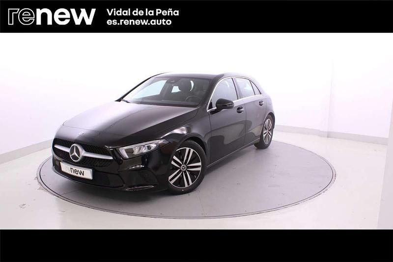 Negro Usado 2022 Mercedes A180 Utilitario | 27.490 € (Precio justo) - Imagen 1/4