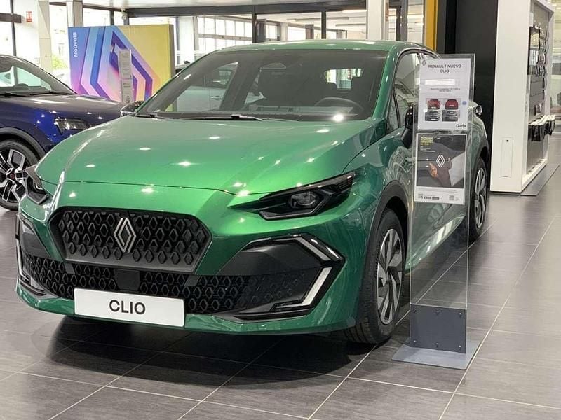 Nuevo Renault Clio V Evolution 114 CV (83 kW) 2025 Verde Utilitario