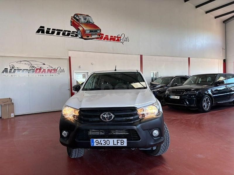 Usado Toyota HiLux 150 CV (110 kW) 2020 Blanco Pickup/Camioneta