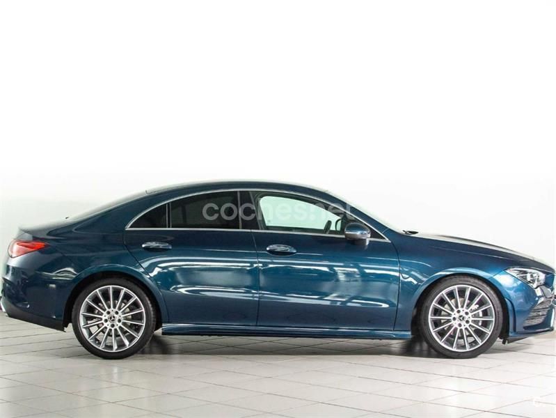 Usado Mercedes CLA180 136 CV (100 kW) 2020 Azul Berlina