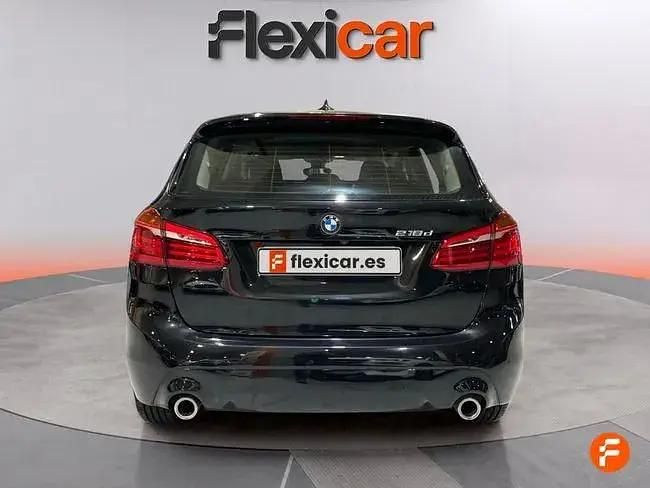 Usado BMW 218 150 CV (110 kW) 2020 Negro Familiar