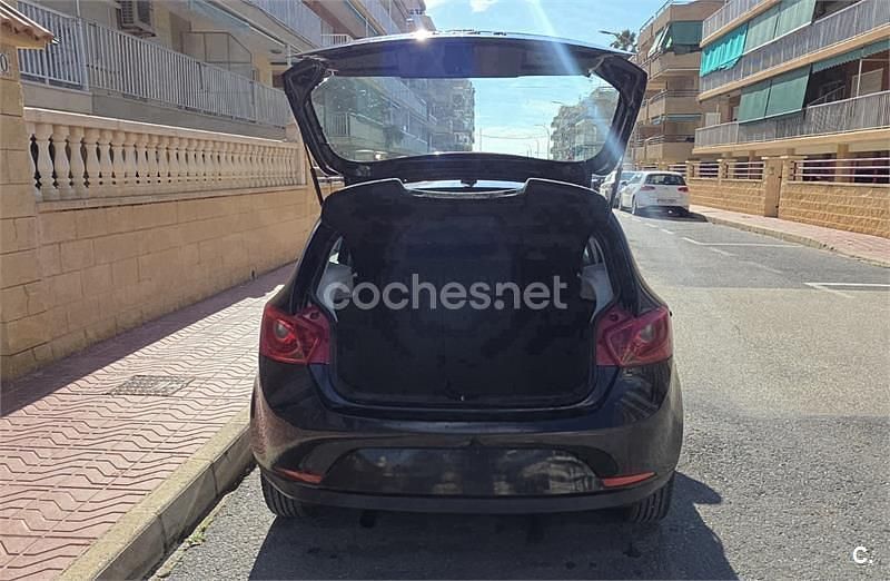 Usado Seat Ibiza Stylance 105 CV (77 kW) 2009 Negro Berlina