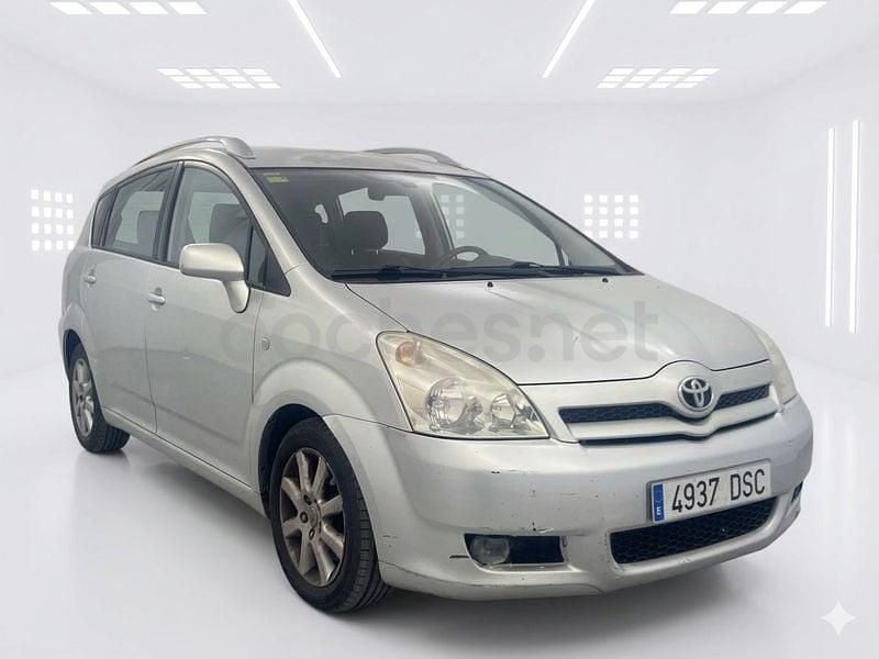 Usado Toyota Corolla Verso Luna 136 CV (100 kW) 2006 Gris / plata Monovolumen