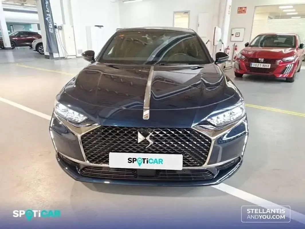 Usado DS Automobiles DS9 Performance Line Plus 226 CV (166 kW) 2021 Azul Berlina