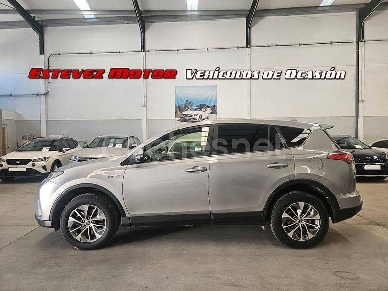 Usado Toyota RAV4 Hybrid Advance 197 CV (144 kW) 2018 Gris / plata SUV