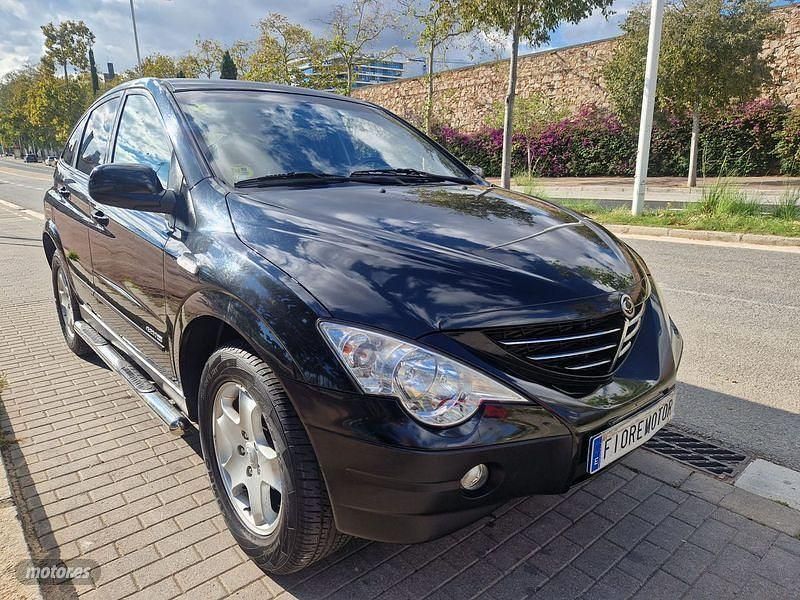 Usado Ssangyong (KGM) Actyon 140 CV (102 kW) 2009 Negro SUV