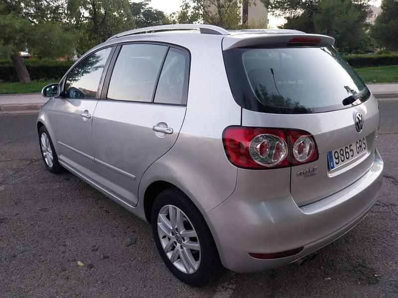 Usado VW Golf Plus Cross Advance 140 CV (102 kW) 2009 Gris / plata Monovolumen