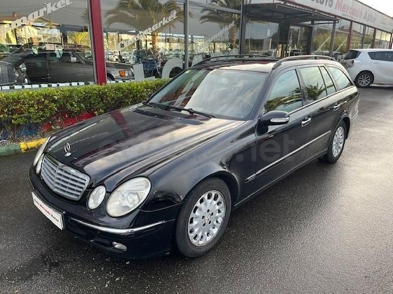 Käytetty Mercedes E320 Elegance 204 HP (150 kW) 2003 Musta Farmari
