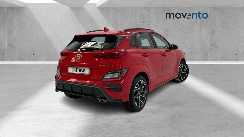 Usado Hyundai Kona N Line 120 CV (88 kW) 2023 Rojo SUV